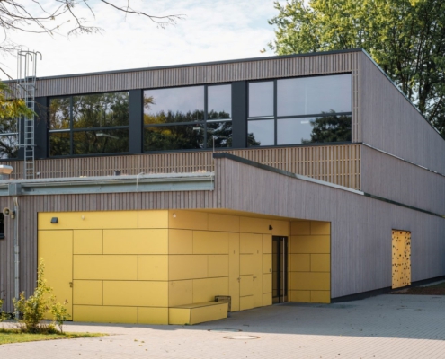 Brüder-Grimm-Schule Zweifeldsporthalle, 2020 1806 Querkamp 2 20220914 495x400